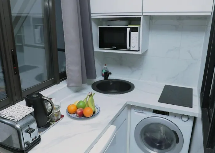 Appartement Arc De Triomphe-champs Elysees Parijs