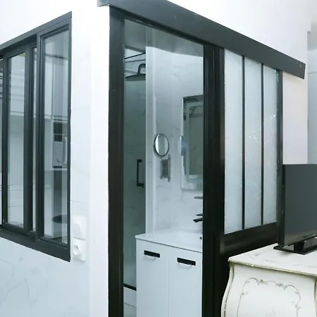 Arc De Triomphe-champs Elysees * Paris